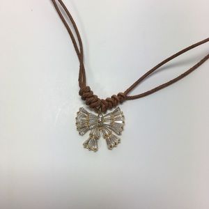 Crystal and leather choker